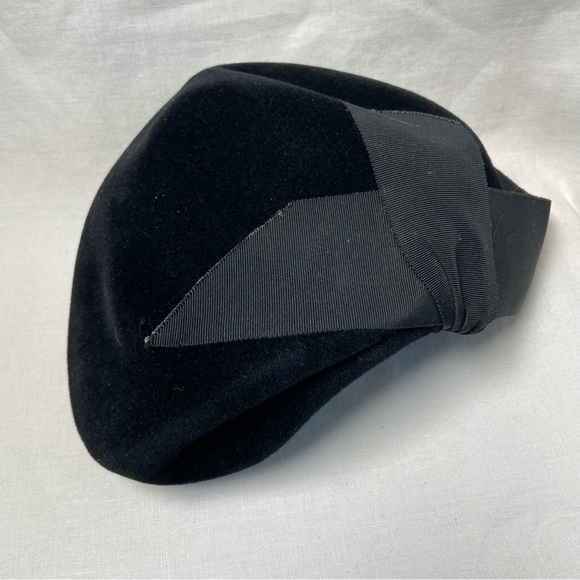 Vintage Norman Durand Velvet Hat - Picture 1 of 5